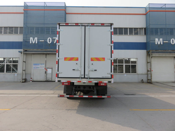 BJ5139XLC-FAس