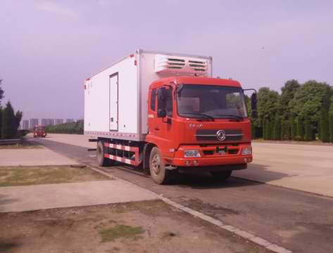 东风牌DFH5180XLCBX2JV型冷藏车