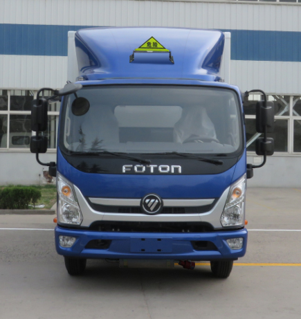 福田牌BJ5049XRQ-FD型易燃气体厢式运输车