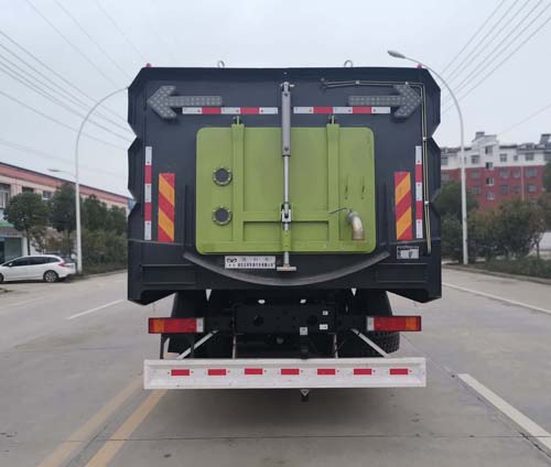华通牌HCQ5182TXSDF6型洗扫车