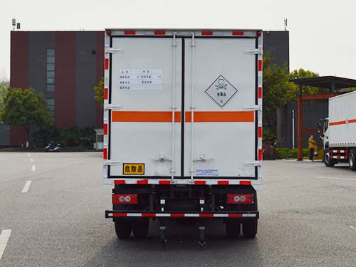 勤宏牌SQH5086XDGB6型毒性和感染性物品厢式运输车