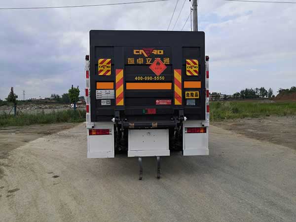 ׵SZD5180XRYBJ6ȼҺʽ䳵