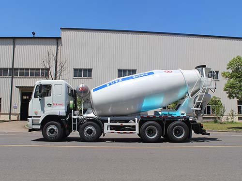 星马牌AH5310GJBDL5型混凝土搅拌运输车