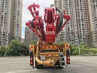 三一牌SYM5448THB型混凝土泵车