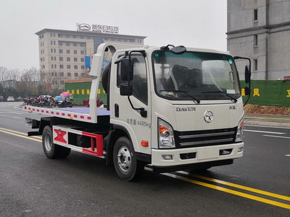 大运牌CGC5042TQZHDE33E型清障车