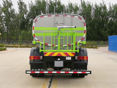 衡霸牌YYD5180GPSC6型绿化喷洒车