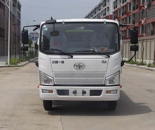 斯威谱牌NYX5071GSSC6型洒水车