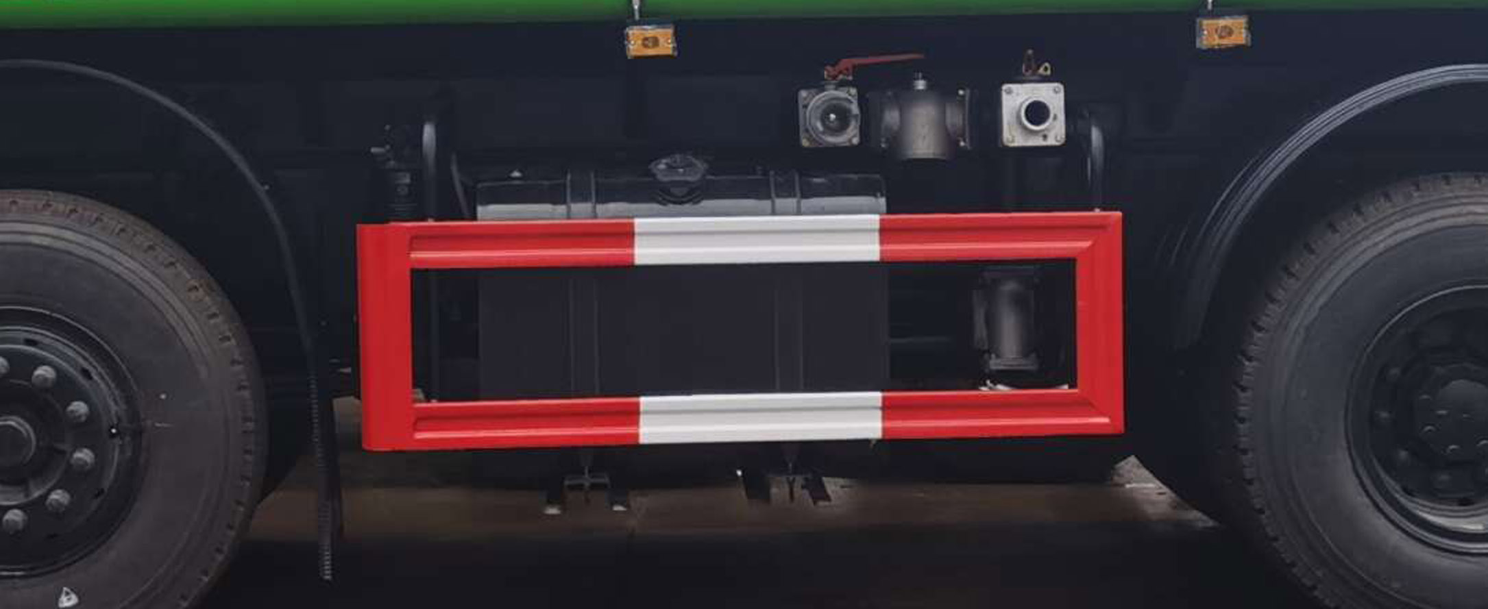 润知星牌SCS5312GPSDFH6型绿化喷洒车