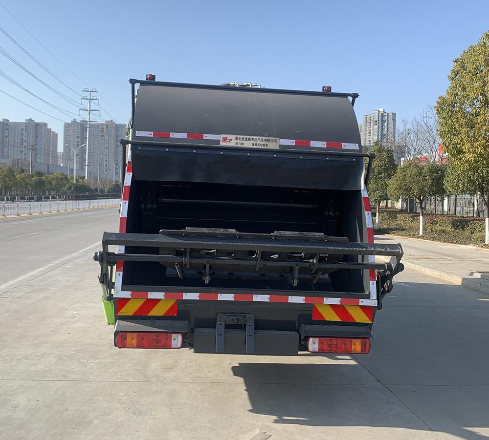 楚飞牌CLQ5181ZYS6CAL型压缩式垃圾车
