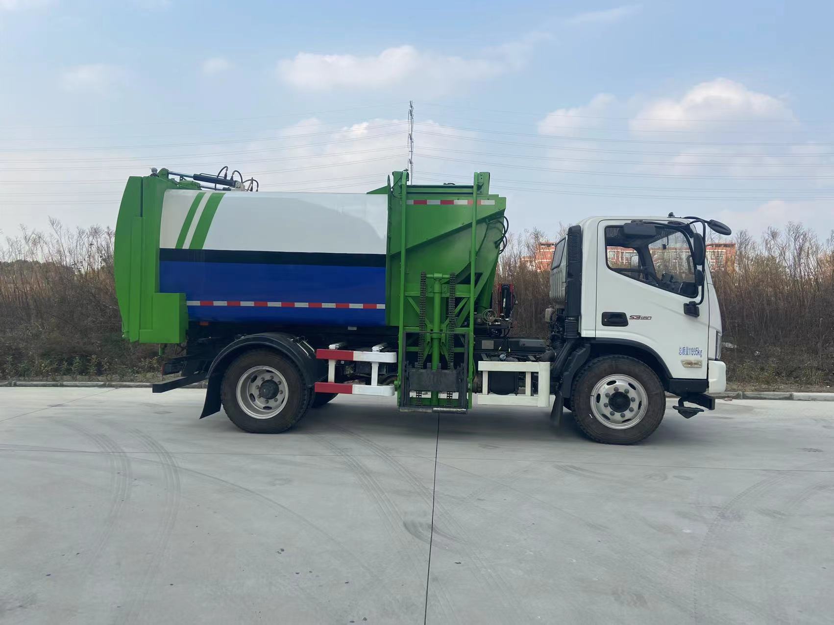 深高蓝德牌DZH5120TCABJE6型餐厨垃圾车