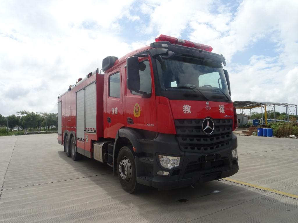川消牌SXF5302GXFGL100型干粉水联用消防车