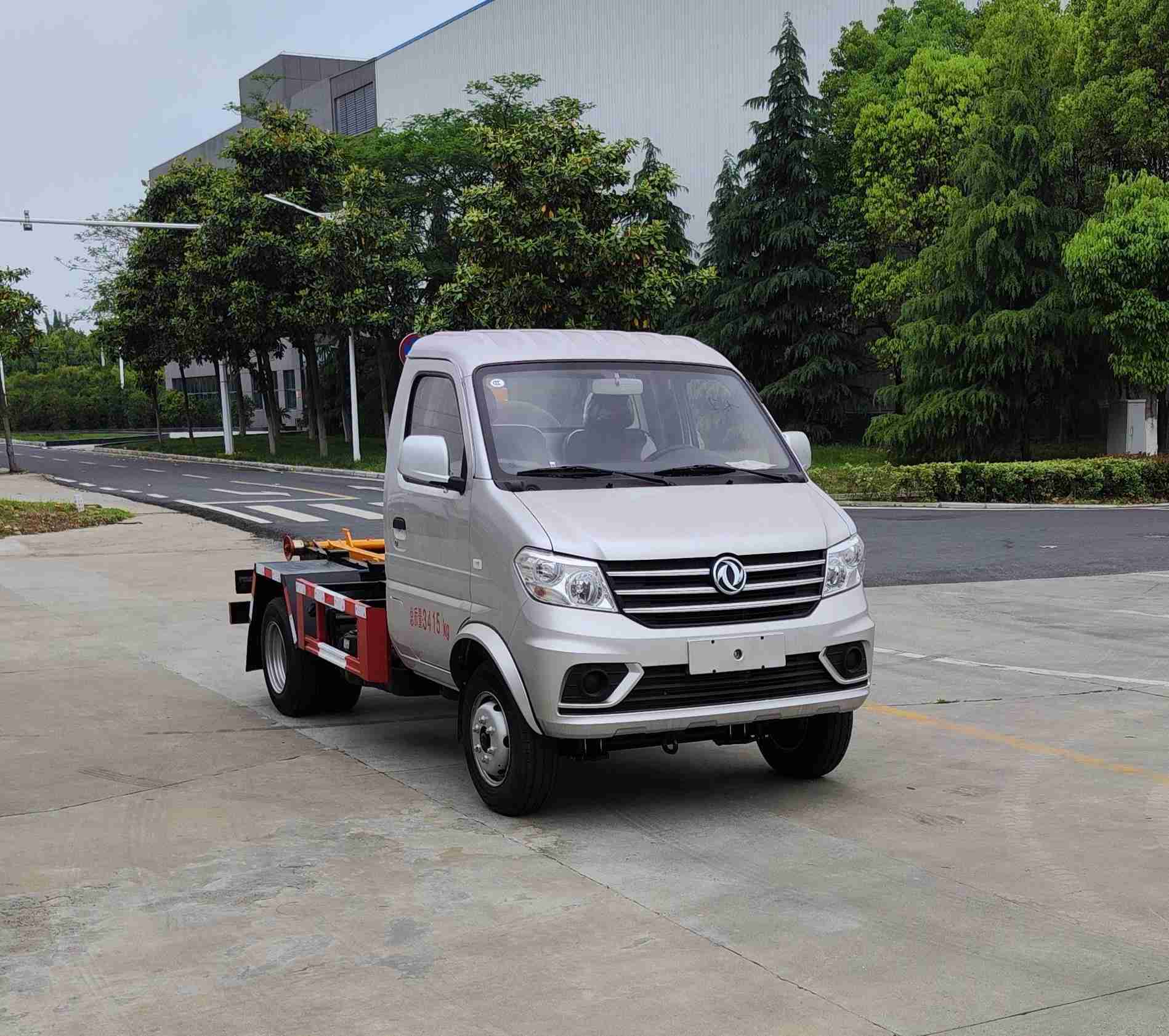 东风牌DFZ5034ZXXE6型车厢可卸式垃圾车