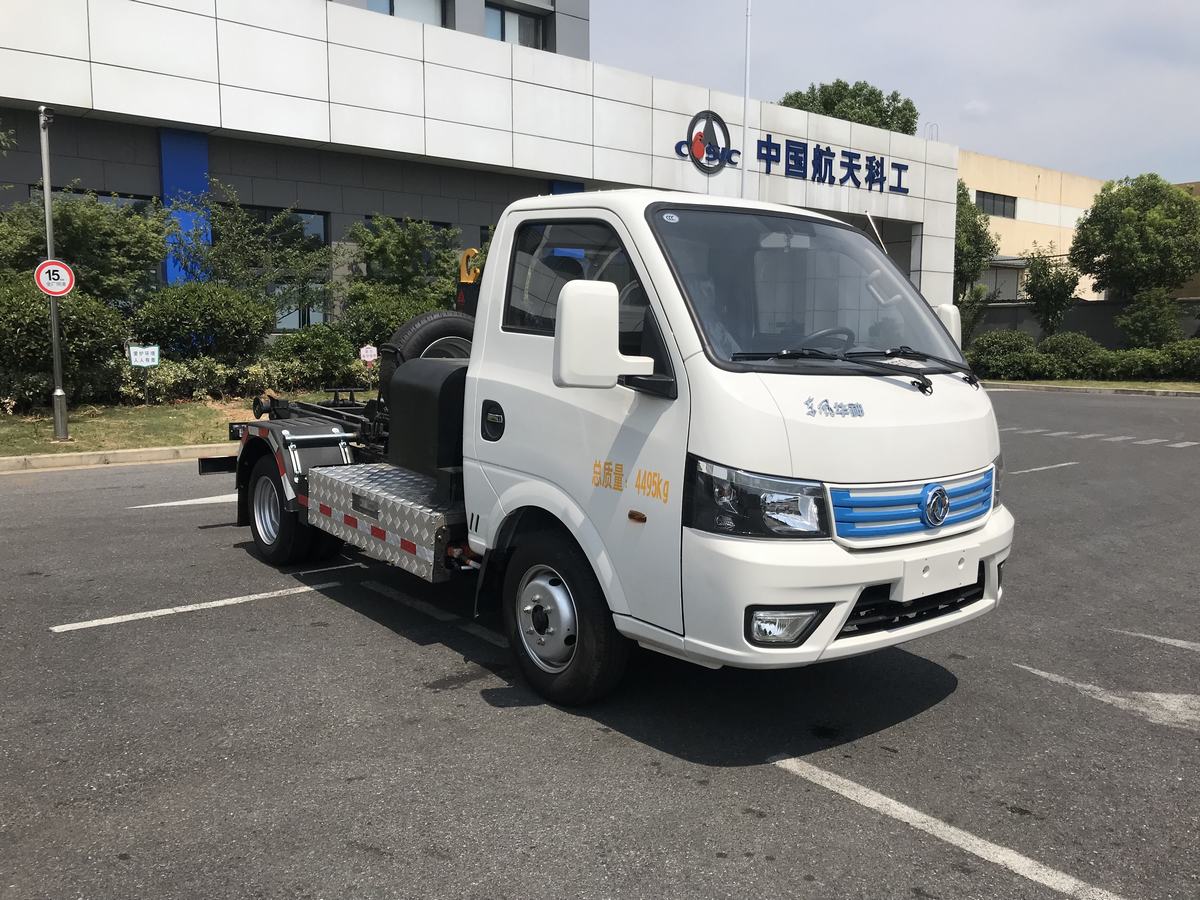 三力牌CGJ5043ZXXEQBEV型纯电动车厢可卸式垃圾车