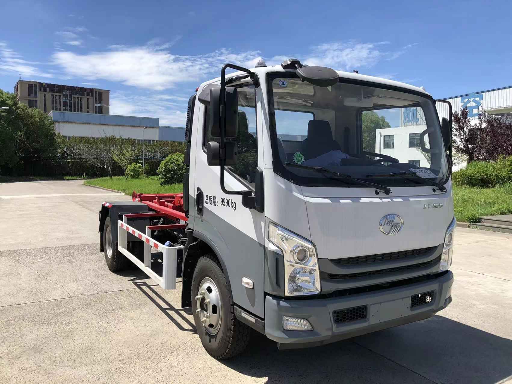 赛沃牌SAV5100ZXXE6型车厢可卸式垃圾车