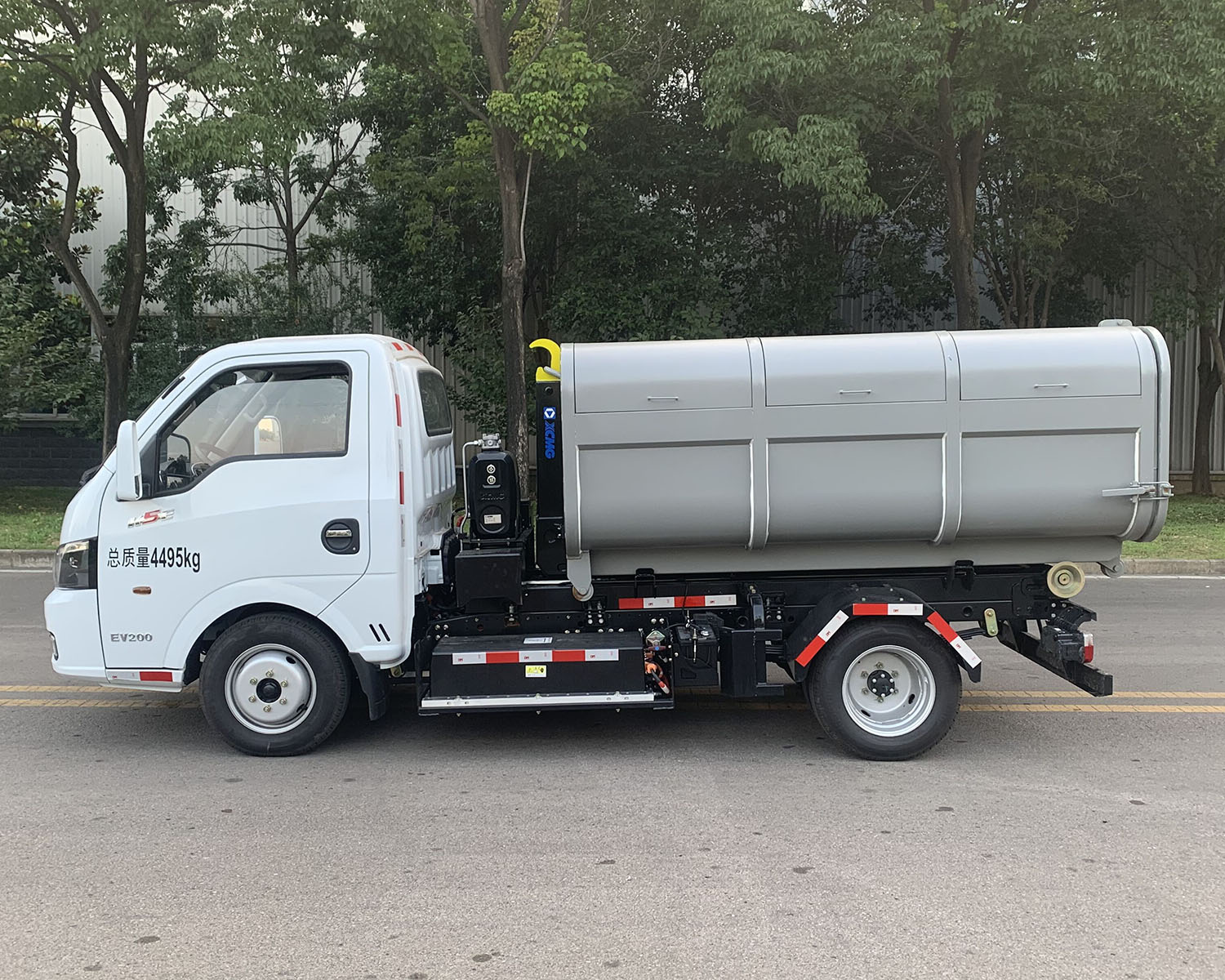 �칤��XGH5040ZXXDBEV�ʹ��綯�����жʽ������