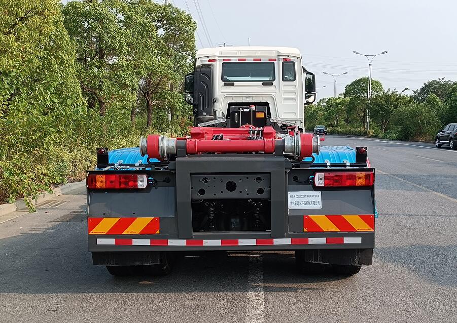 ��ѩ��CYD5310ZXXE6�ͳ����жʽ������