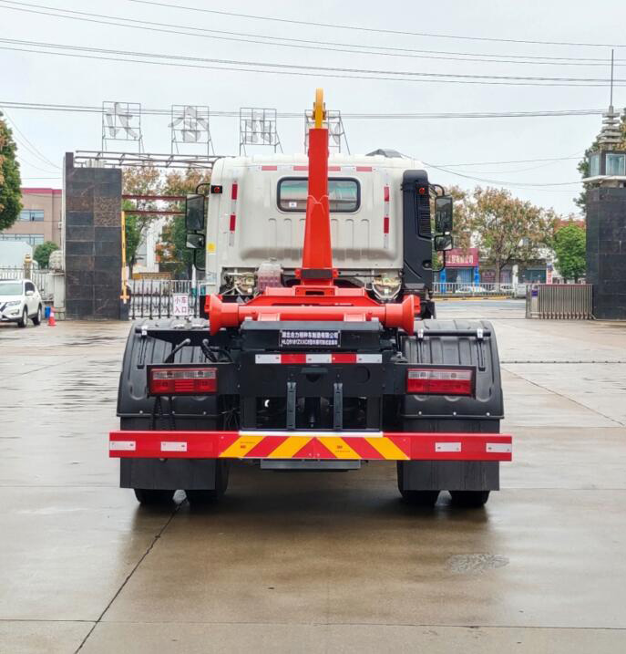 �����HLQ5181ZXXC6�ͳ����жʽ������