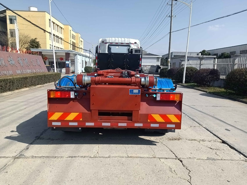 ������YSY5320ZXXBEV�ʹ��綯�����жʽ������