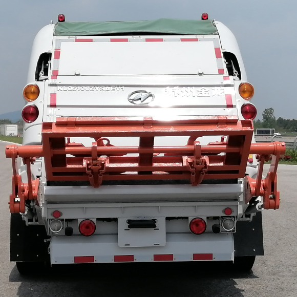 ������KLQ5100ZYSAEV1�ʹ��綯ѹ��ʽ������