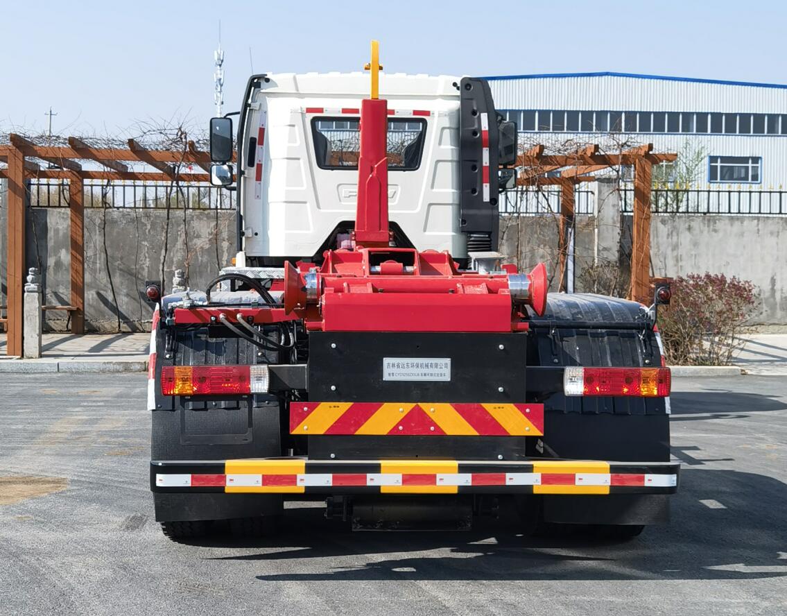 ��ѩ��CYD5250ZXXJ6�ͳ����жʽ������