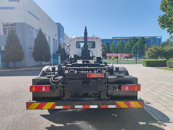 �ǽ���BQJ5180ZXXDFBEV�ʹ��綯�����жʽ������