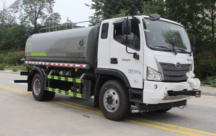 纵昂牌CLT5162GSSBJ6型洒水车