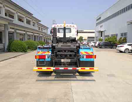 ������ZQZ5251ZXXD6�ͳ����жʽ������