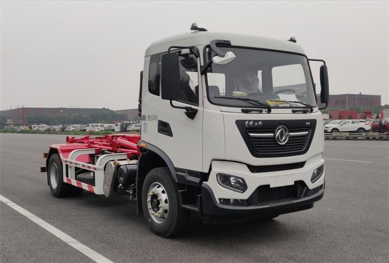 ������QYZ5180ZXX6�ͳ����жʽ������