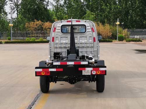 �����YYD5030ZXXB6�ͳ����жʽ������