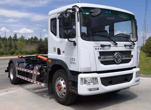张拖牌ZTC5180ZXX型车厢可卸式垃圾车