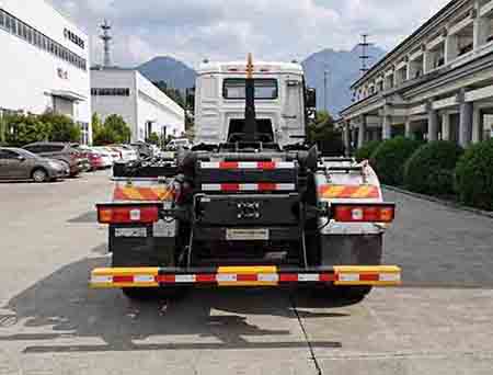 ������ZQZ5251ZXXSX6�ͳ����жʽ������