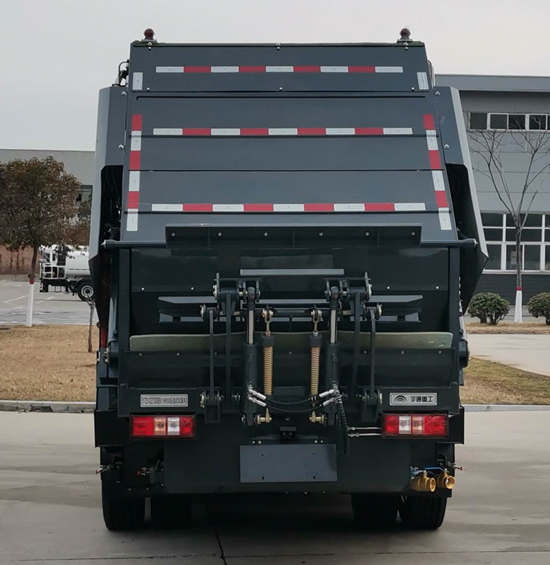 ��ͨ��YTZ5102ZYSD0BEV�ʹ��綯ѹ��ʽ������