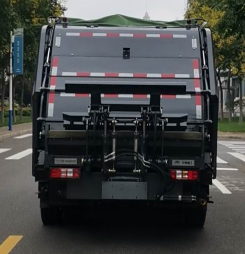 ��ͨ��YTZ5101ZYSD1BEV�ʹ��綯ѹ��ʽ������