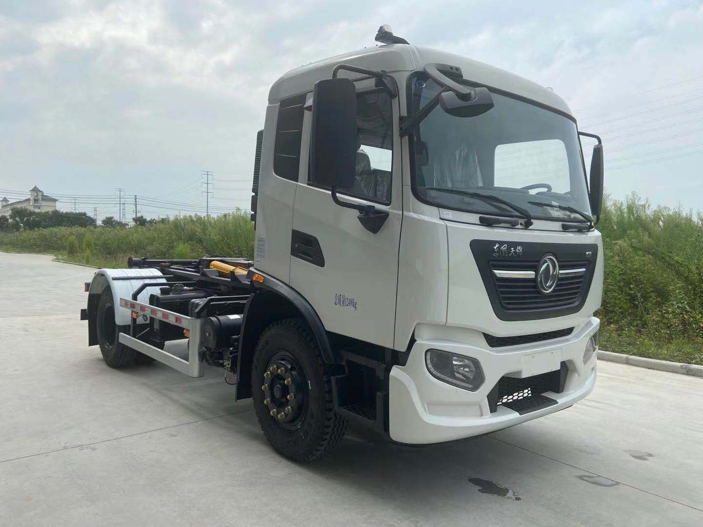 ���������DZH5121ZXXDFE6�ͳ����жʽ������