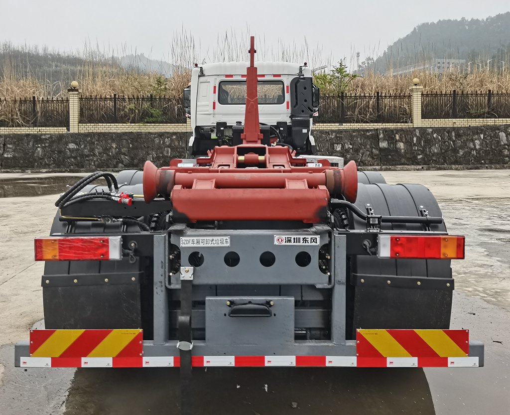 ������EQ5310ZXXNS6�ͳ����жʽ������