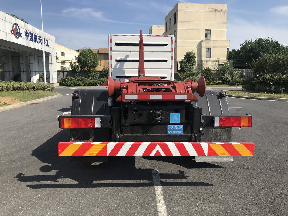 ������CGJ5250ZXXDFBEV�ʹ��綯�����жʽ������